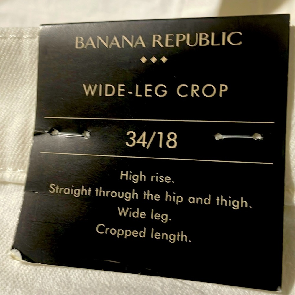 Wide leg crop- White